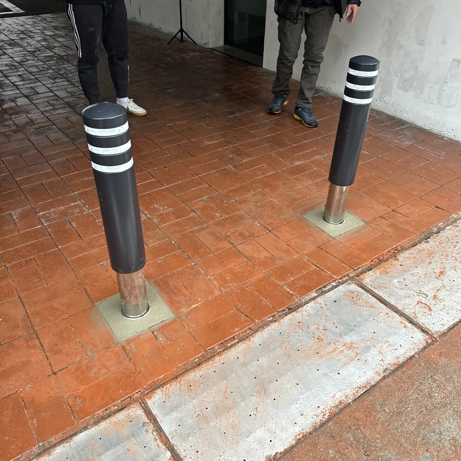 스테인리스 볼라드 - 서가건설 볼라드설치 시공 사례