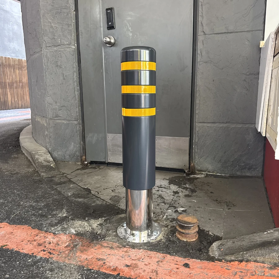 주차방지볼라드 설치 완료